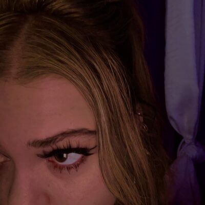 Emmy_Fleur