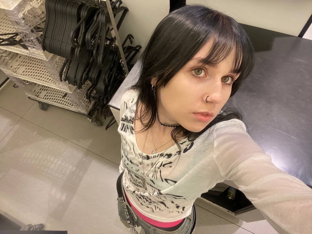 sis_n_Alice
