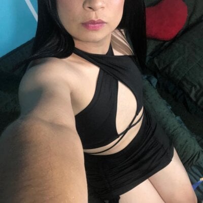 Megan_dollts Trans C2c Webcam Striptease