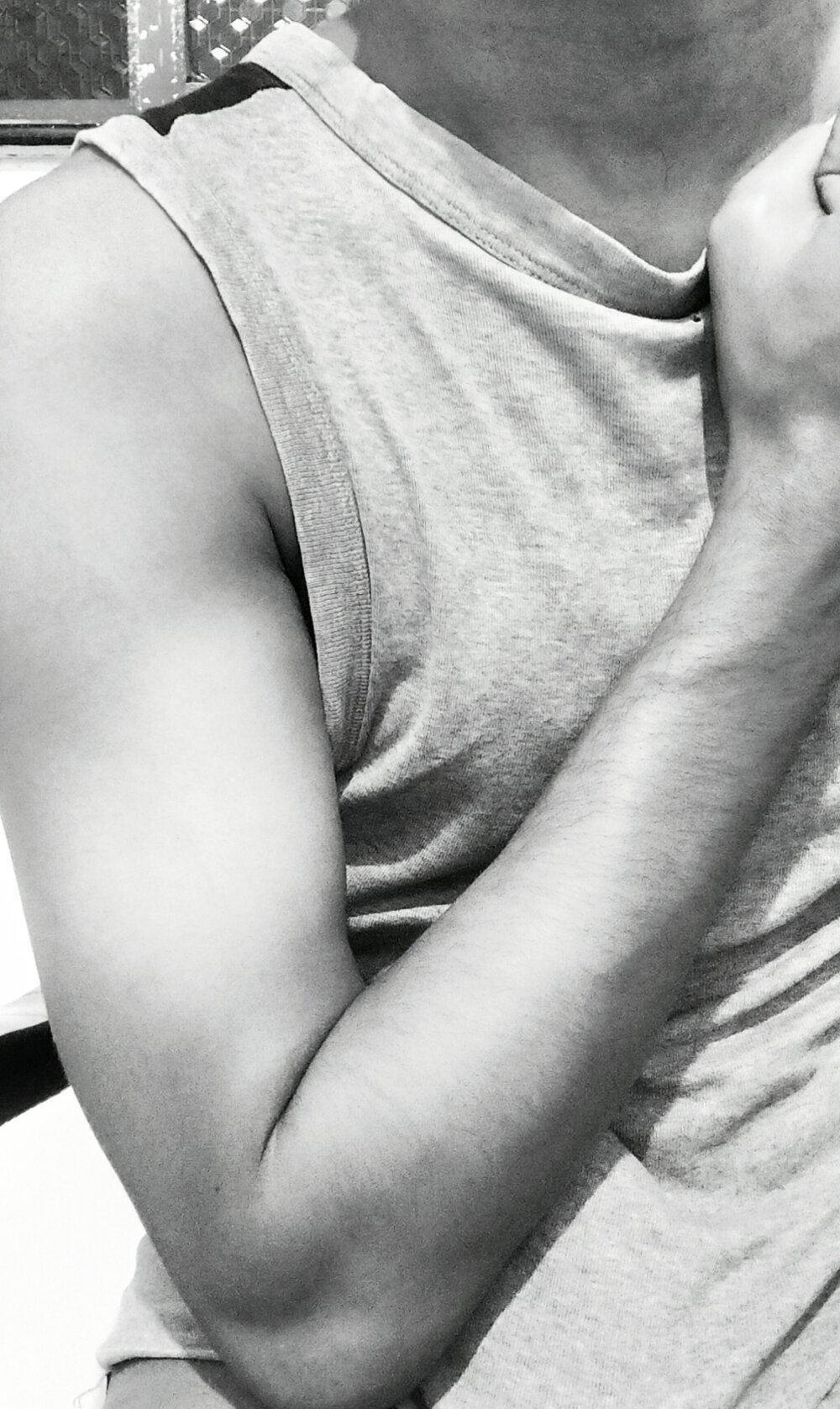 hairy_guy09 from stripchat