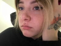 Offline chatovací místnost Alisha_Cat