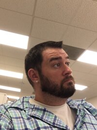 richard_nuttincider's Offline Chat Room