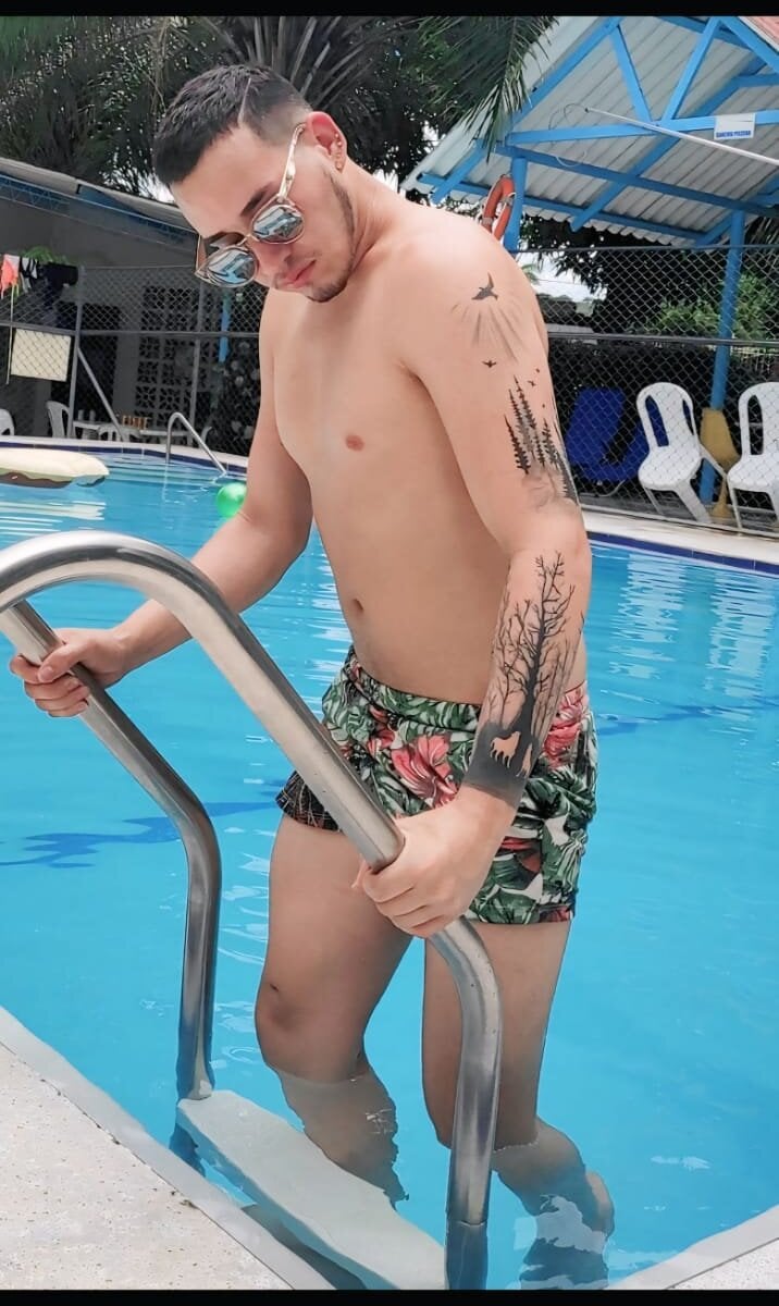 andres_xm from stripchat