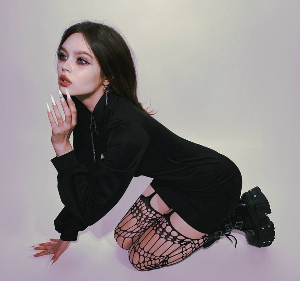 MiaRanki's Offline XXX Chat