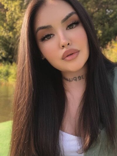 AkulinaJones