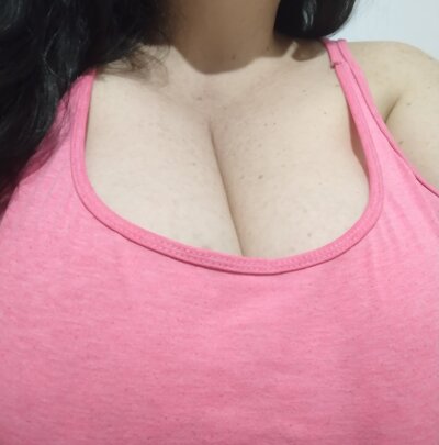 Nykyxo Female Whitemature Cam XXX