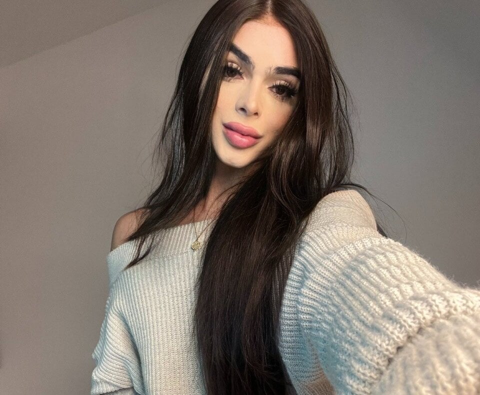 sweetest_bella10inches from stripchat