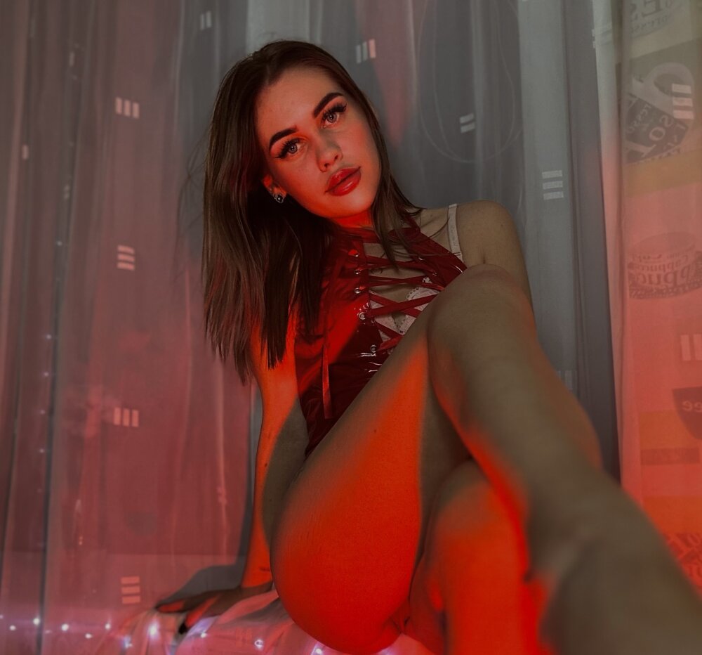 Live sex webcam photo for EliLynch #290212544