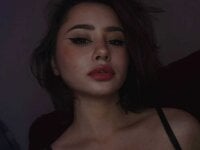 CharmNoe444's Offline Chat Room
