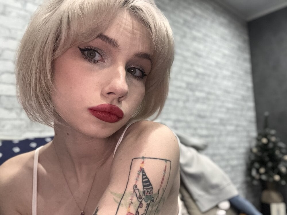 Polyyyyy profile