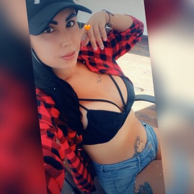 Rubyxx_48 Female Tittyfuck Strip Webcam