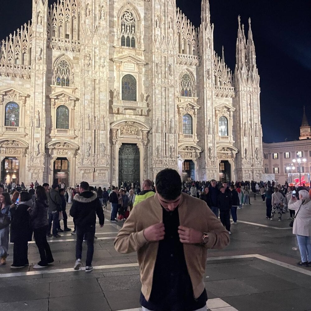 omar472's profile picture