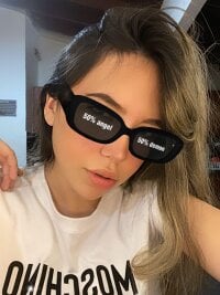 Evans_amber's Offline Chat Room