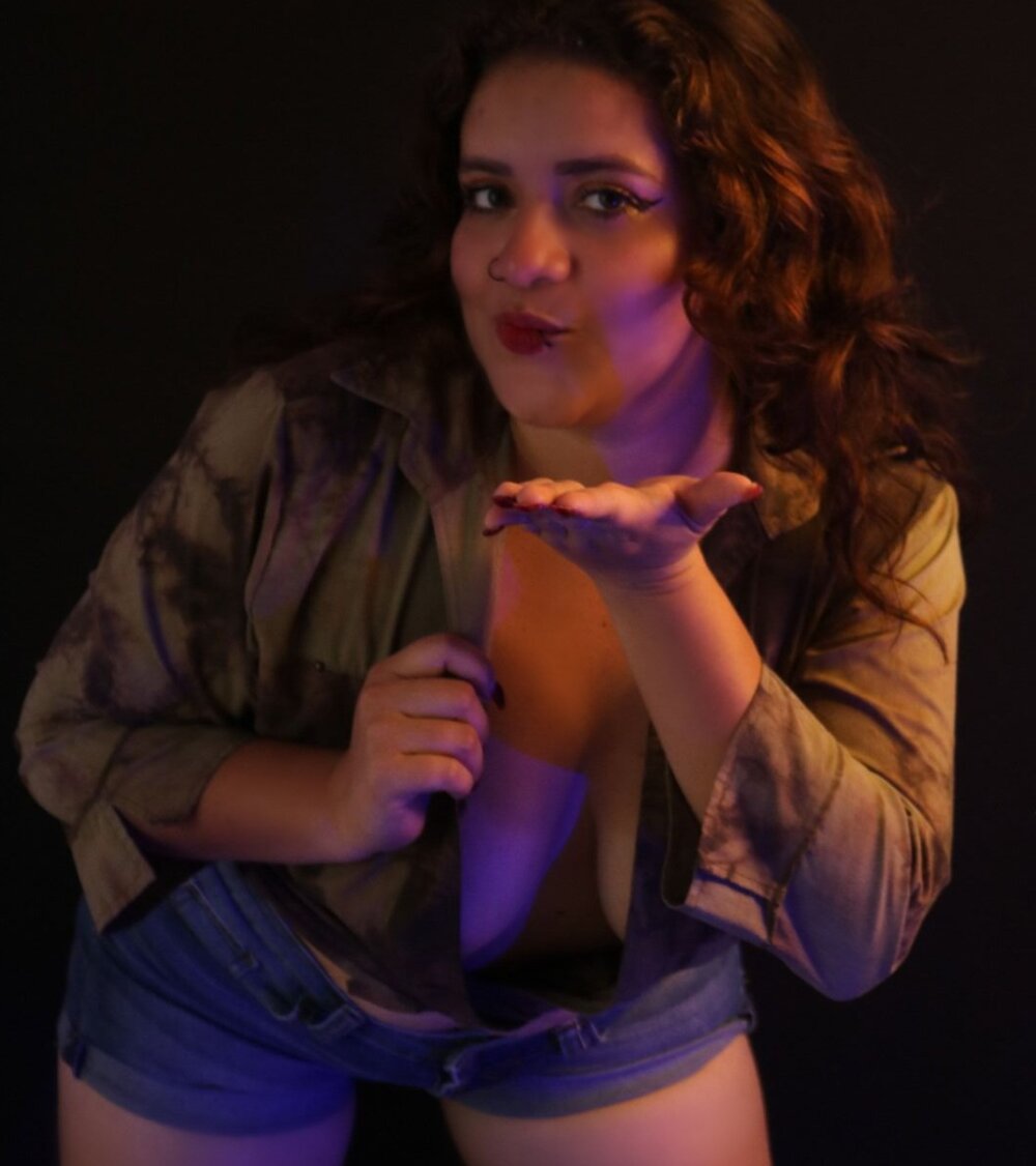 hellen_tirey from stripchat