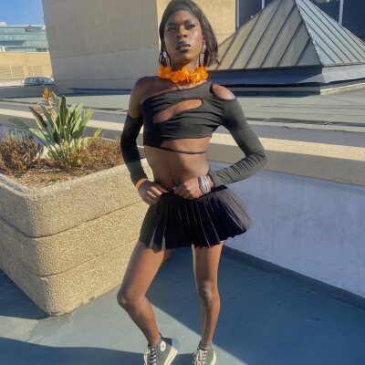 SexyDior925 Live Cam on StripChat