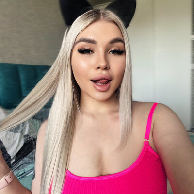 LeilaWet - Stripchat Girl 