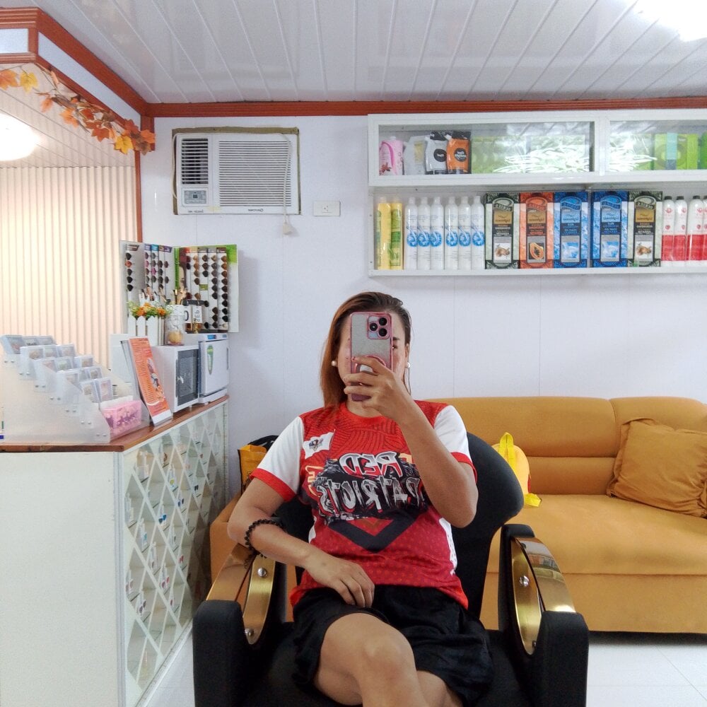 lusty_babe25 from stripchat