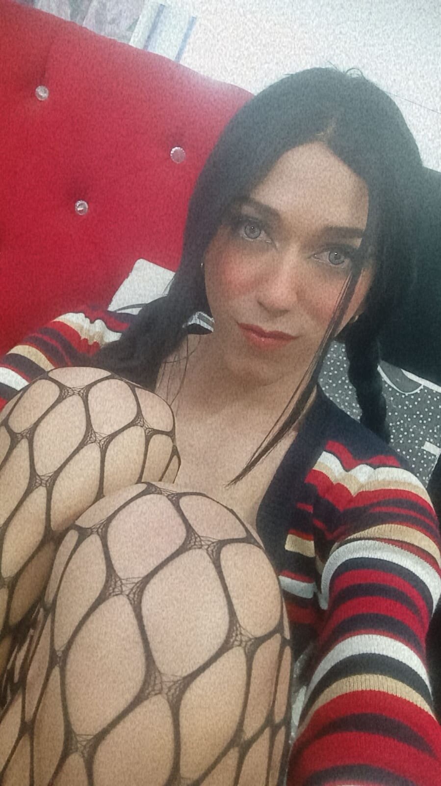 Emily-Ava_