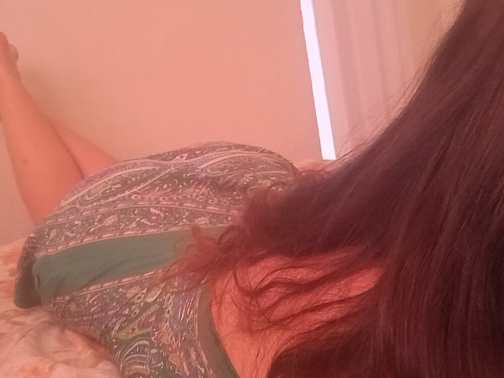 sexcams-joy.com xxsafiraxx livesex profile in portuguese cams