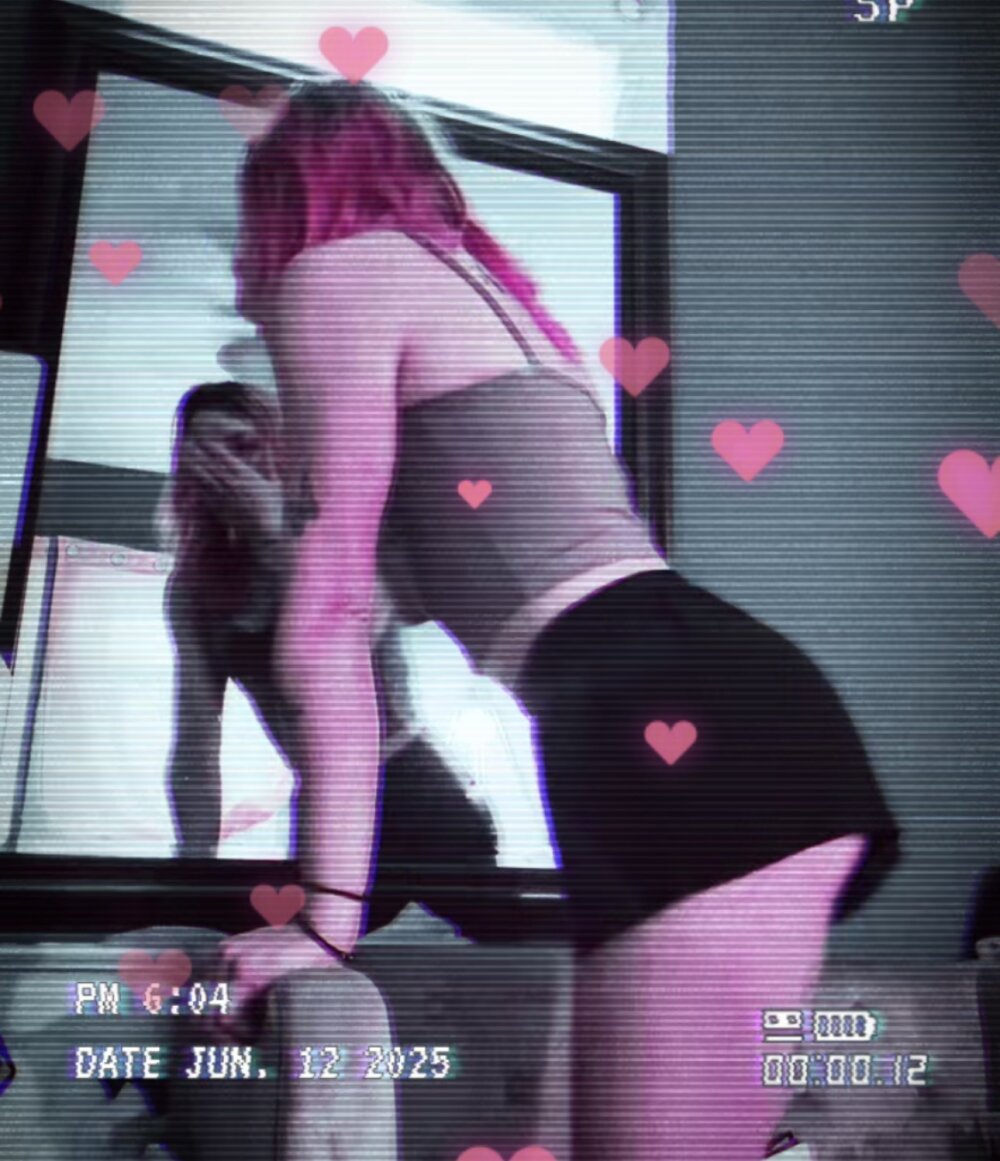 دردشة Hi_shorty الجنسية دون اتصال
