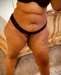 TheeCookieGoddess' Offline XXX Chat