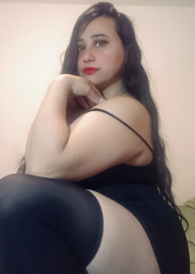 Julianaa_care 👔 live chat