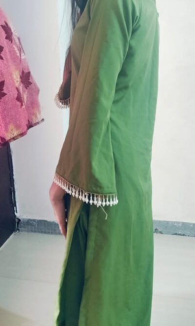 Usha211