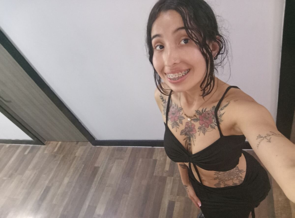 zoe_miller_x_