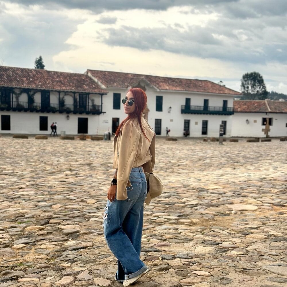 isa_clark profile