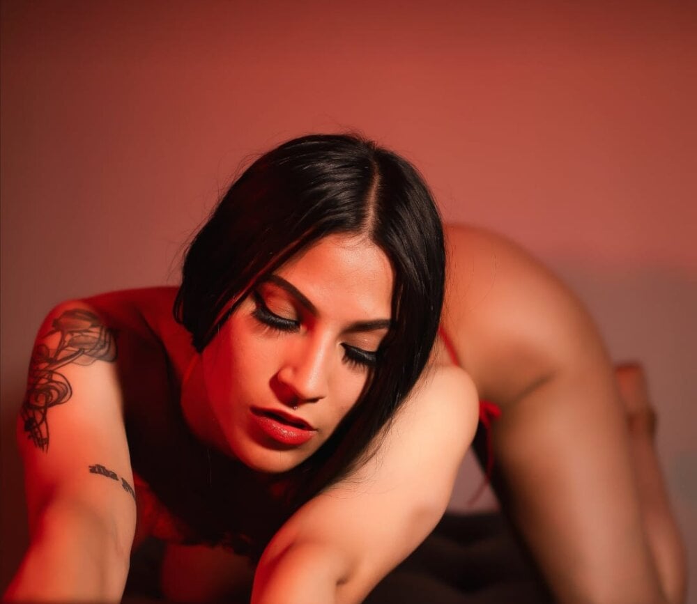 MilaThomp profile