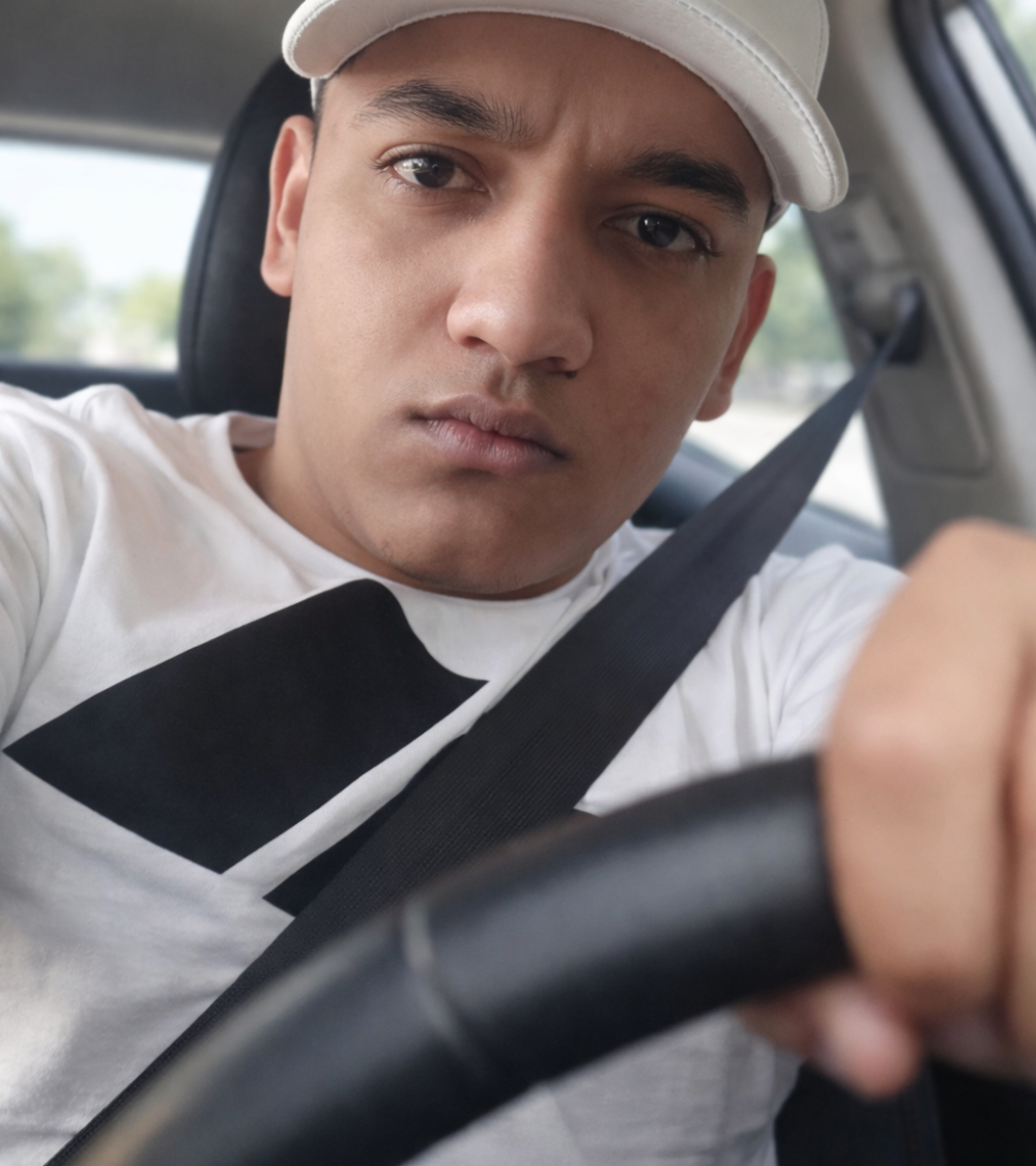 moreno_grande Offline XXX Chat