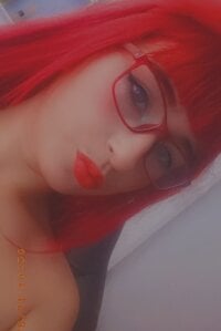 danielavrcandy's Offline Chat Room