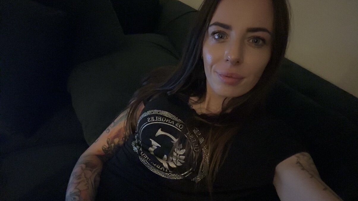 Sexy-BellaXX