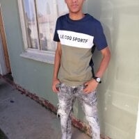 younglover250's webcam live show