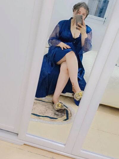 sami_maysa from stripchat
