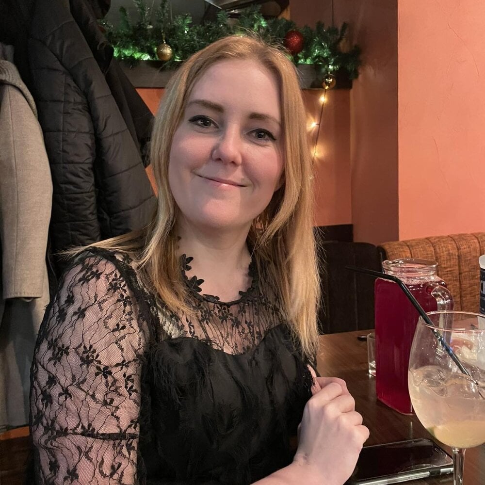 Lorri_Adelle profile