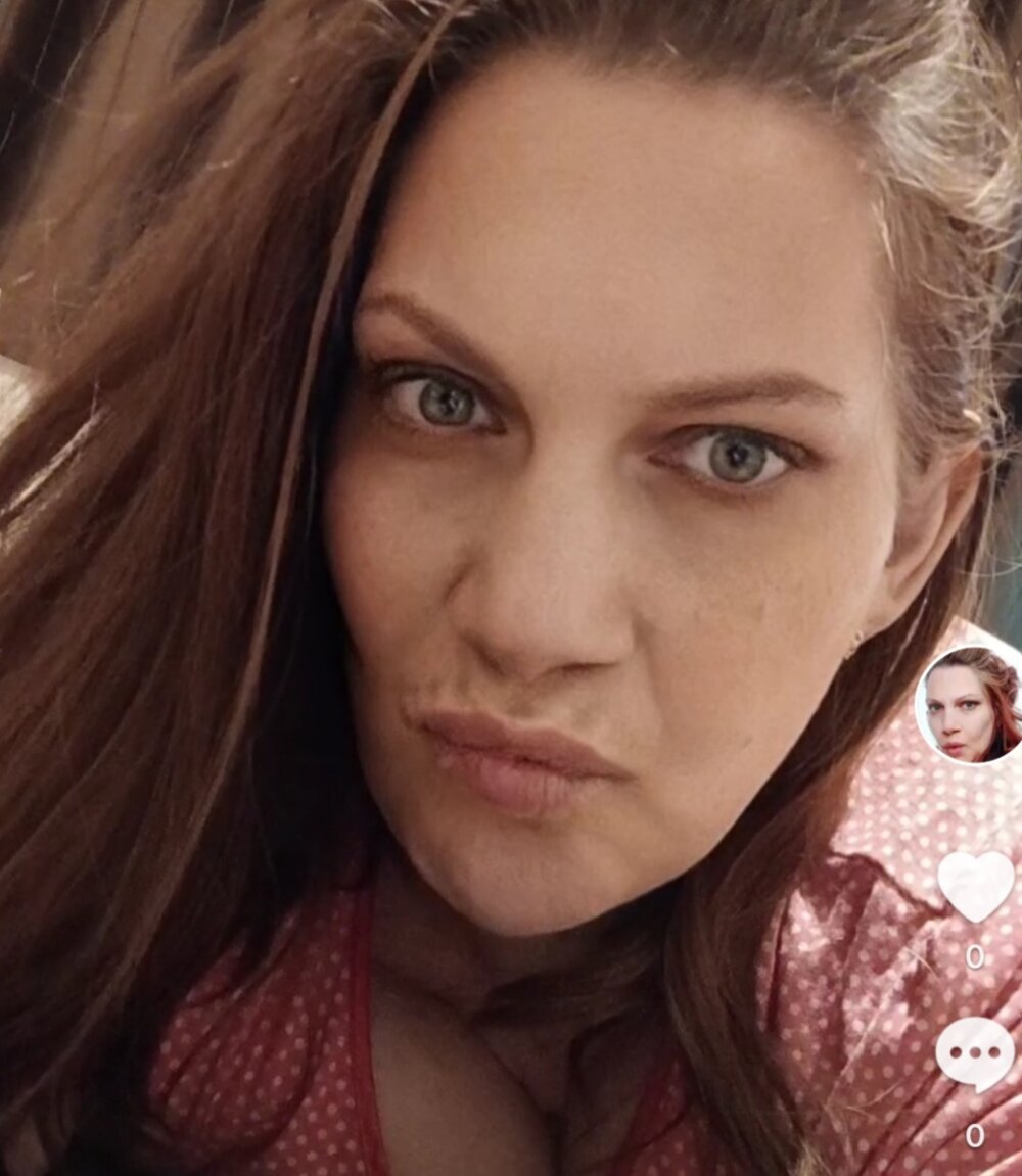 Live sex webcam photo for zoerda #289818749