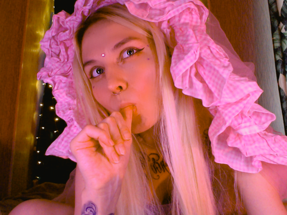 mischellemeow13