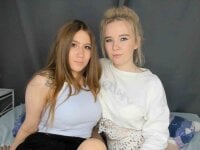 AnitaDebbie's Offline Chat Room