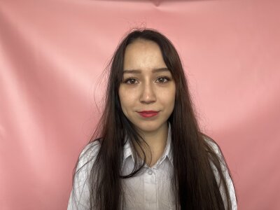 arahazle from stripchat