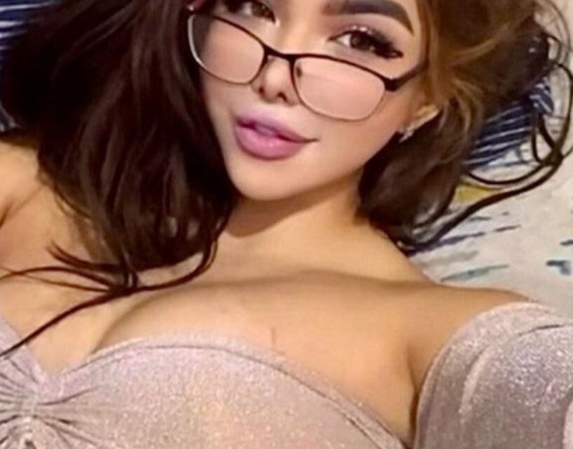 stripchat mariana_hill webcam profile pic via webcam-sexe.net