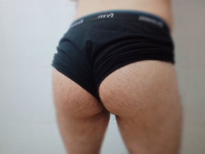 Hot_Asshole