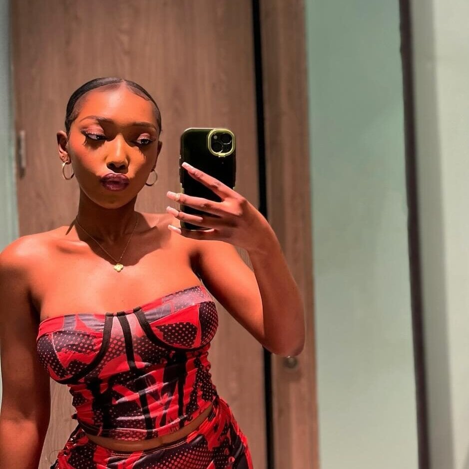 Live sex webcam photo for Milky-ways #287383105