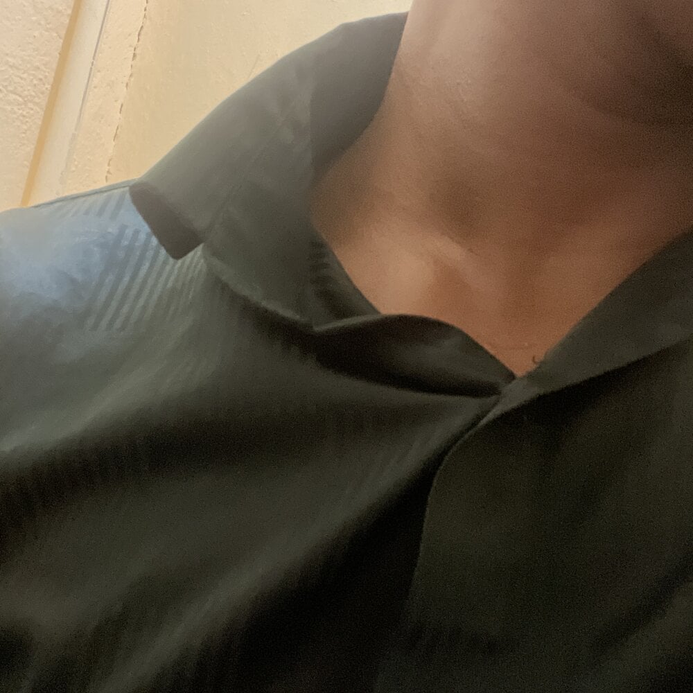 sexyguy1432 profile