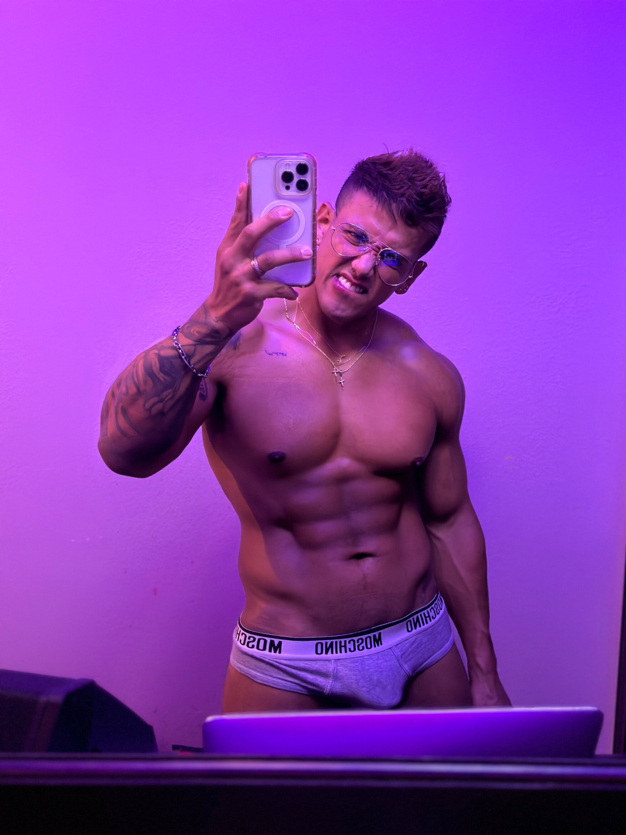 samlatino26