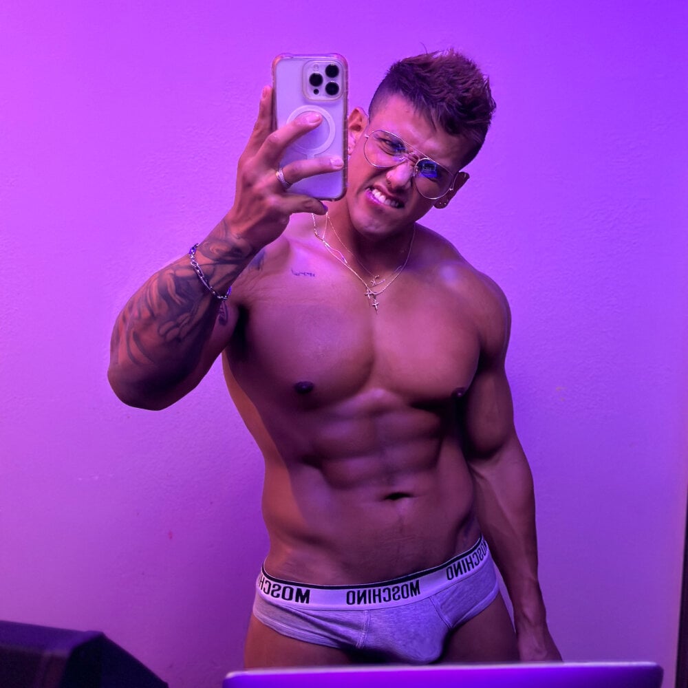 samlatino26