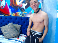 Roger_Soffy's Offline XXX Chat