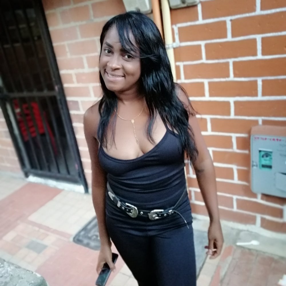 larhy_Qeen profile