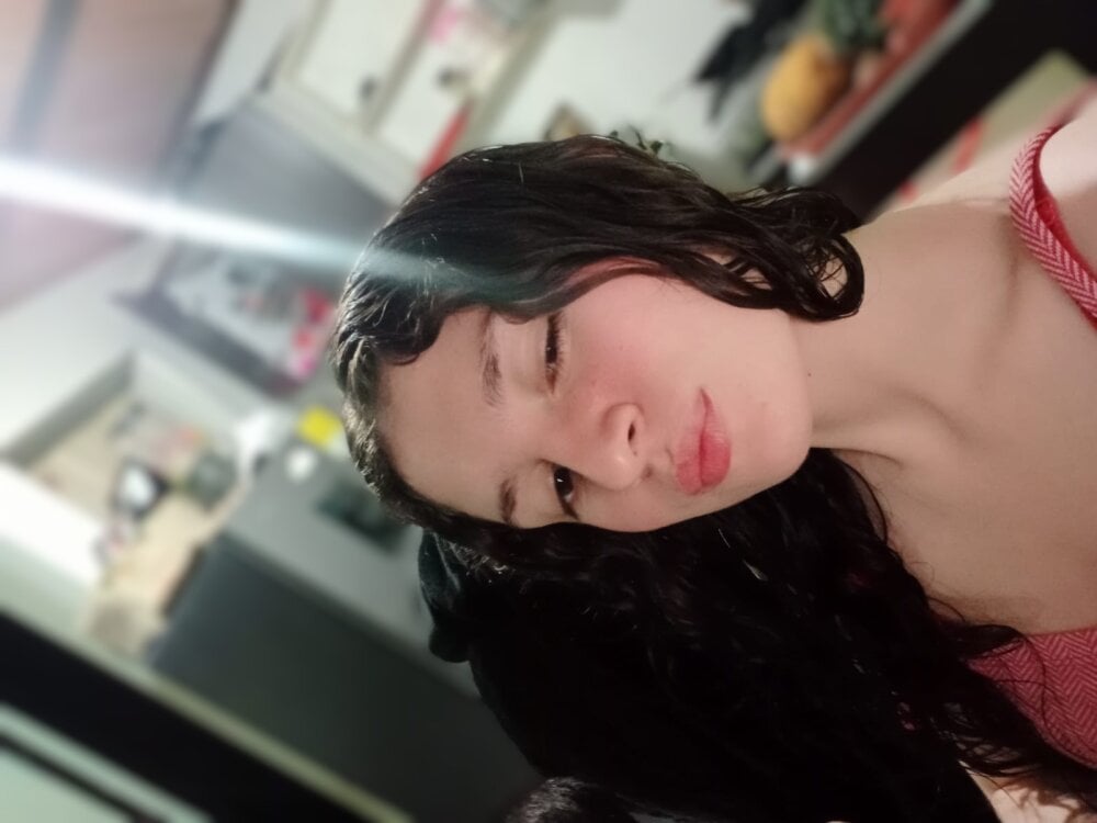 stripchat vera_gold webcam profile pic via livesexr.com