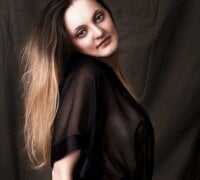 Ellie_Stars' Offline Chat Room